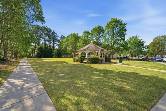 500 Windcroft Circle NW, Acworth, GA 30101