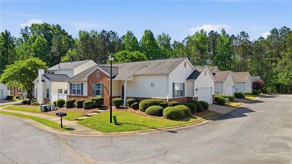500 Windcroft Circle NW, Acworth, GA 30101