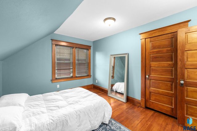 805 S Phillips Ave Avenue, Sioux Falls, SD 57104