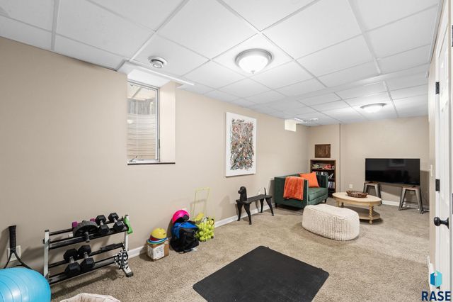 805 S Phillips Ave Avenue, Sioux Falls, SD 57104