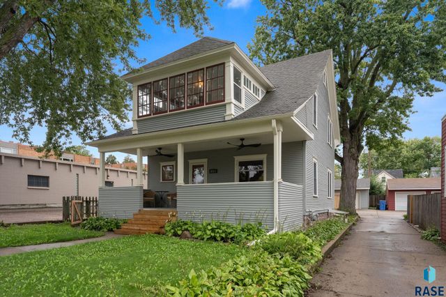 805 S Phillips Ave Avenue, Sioux Falls, SD 57104