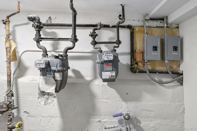 107-32 108th Street, Richmond Hill, NY 11419