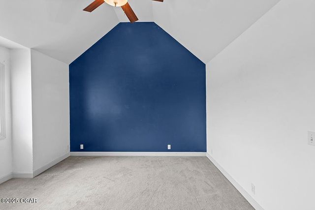 110 Crestwood Estates, Pittsburg, KS 66762