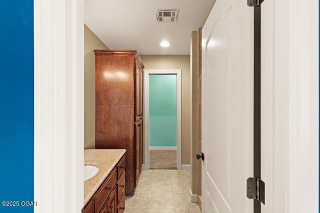 110 Crestwood Estates, Pittsburg, KS 66762