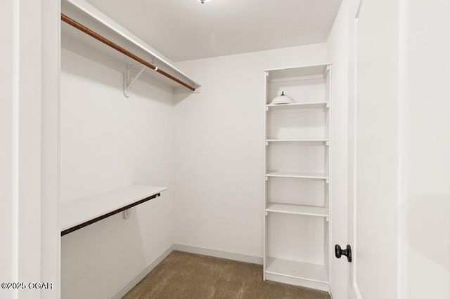 110 Crestwood Estates, Pittsburg, KS 66762