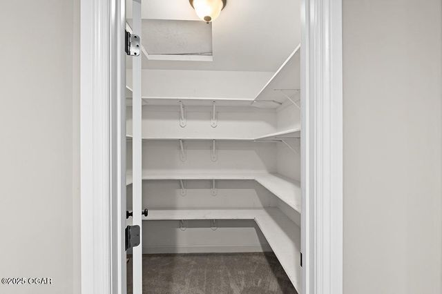 110 Crestwood Estates, Pittsburg, KS 66762