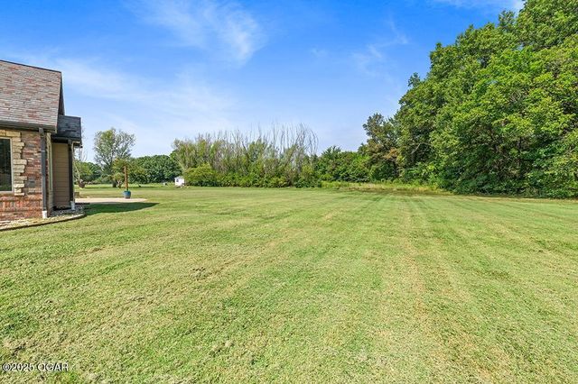 110 Crestwood Estates, Pittsburg, KS 66762