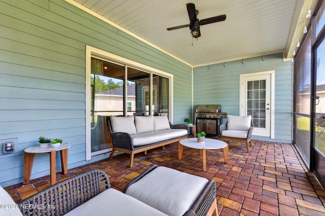 1532 LACHLAN Circle, Jacksonville, FL 32218