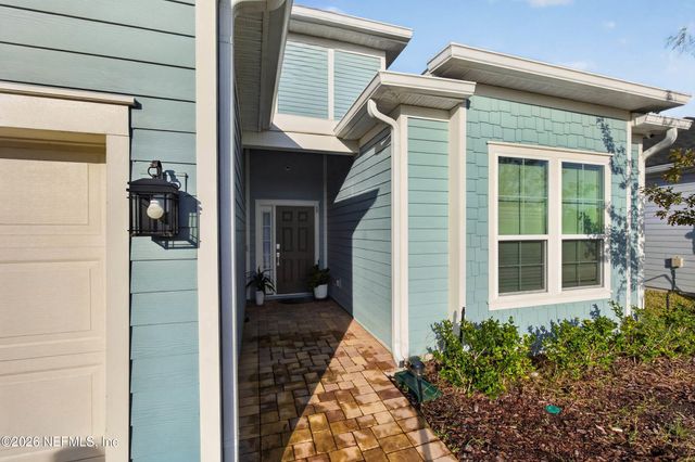 1532 LACHLAN Circle, Jacksonville, FL 32218
