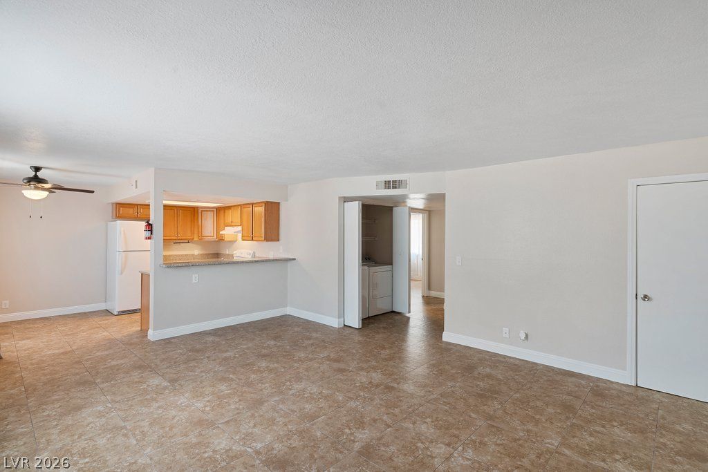 4791 East Craig Road, Las Vegas, NV 89115 — photo 4