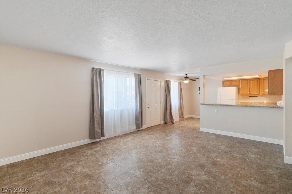 4791 East Craig Road, Las Vegas, NV 89115 — photo 5