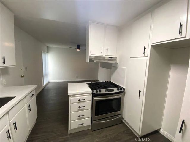 25400 Oak Street 13, Lomita, CA 90717
