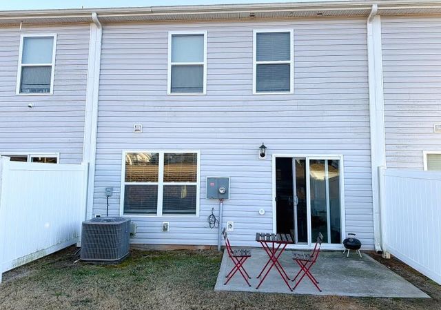 1144 S Norwhich Lane, Spartanburg, SC 29301