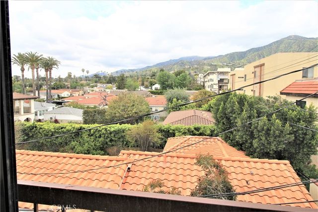415 W Stocker Street 307, Glendale, CA 91202