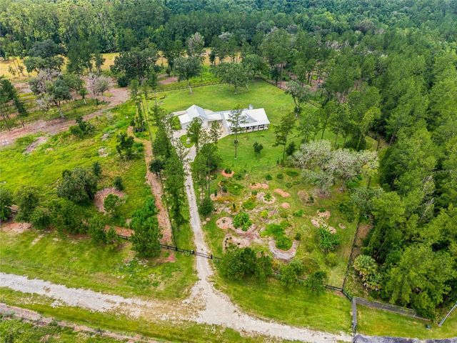 10080 SE 1ST STREET ROAD, Silver Springs, FL 34488
