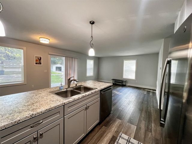 191 Bonnie Street, Ludington, MI 49431