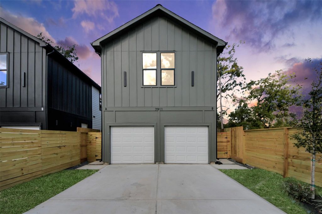 7911 Lynette Street, Houston, TX 77028