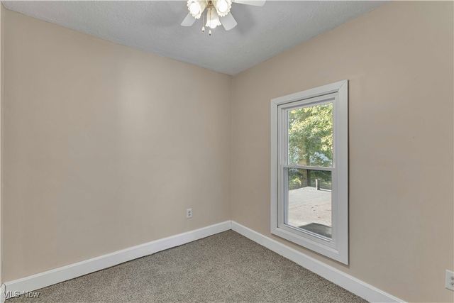 142 4th Street, Elyria, OH 44035