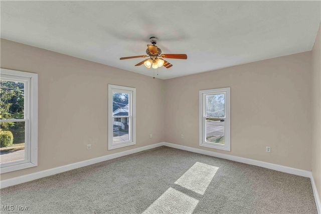 142 4th Street, Elyria, OH 44035