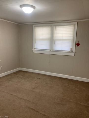 326 Washburn Street, Lexington, NC 27292