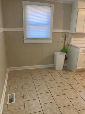 326 Washburn Street, Lexington, NC 27292