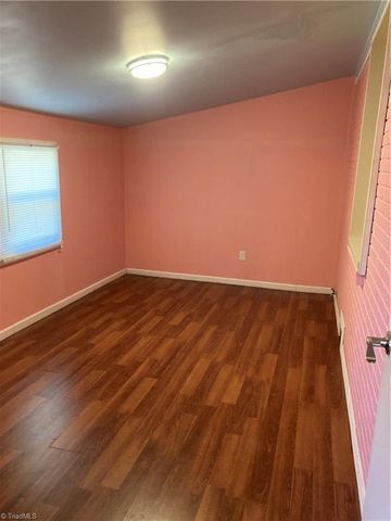 326 Washburn Street, Lexington, NC 27292