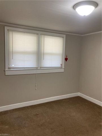 326 Washburn Street, Lexington, NC 27292