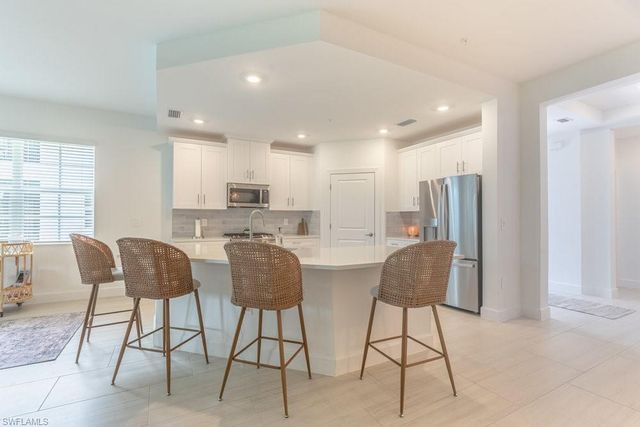 16903 Fairgrove WAY 102, Naples, FL 34110