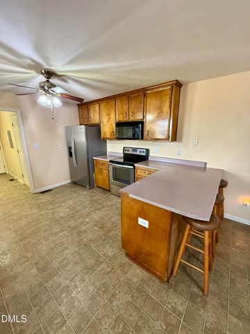 1511 Lane Road, Dunn, NC 28334