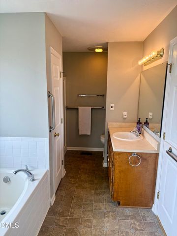 1511 Lane Road, Dunn, NC 28334