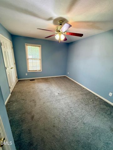 1511 Lane Road, Dunn, NC 28334