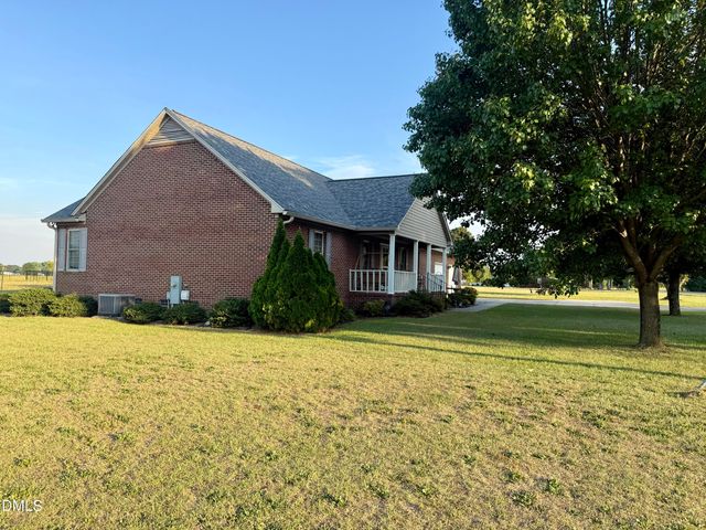 1511 Lane Road, Dunn, NC 28334