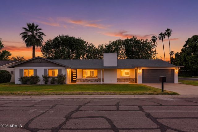 8162 N 1ST Avenue, Phoenix, AZ 85021