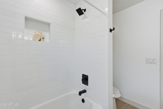 8162 N 1ST Avenue, Phoenix, AZ 85021