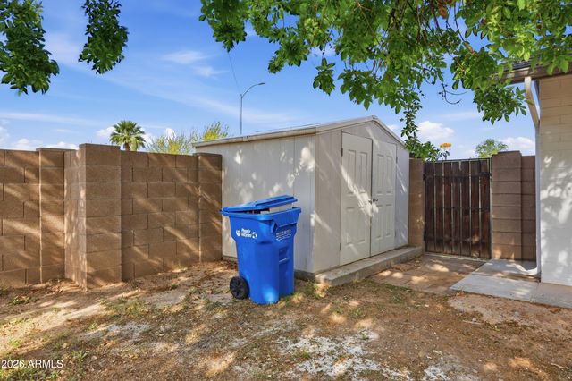 8162 N 1ST Avenue, Phoenix, AZ 85021