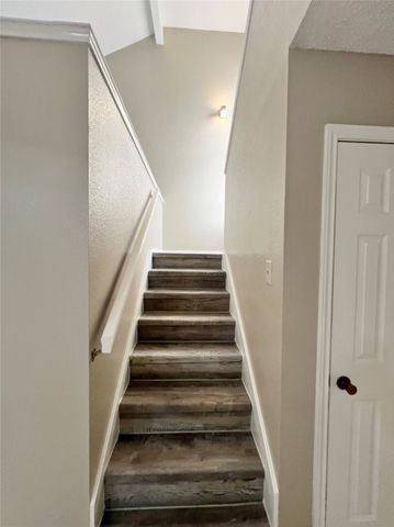 1611 Brentwood Drive, Irving, TX 75061