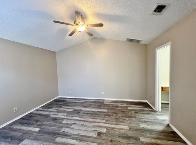 1611 Brentwood Drive, Irving, TX 75061