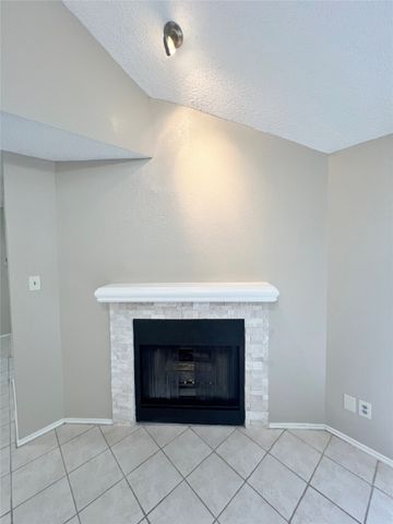 1611 Brentwood Drive, Irving, TX 75061