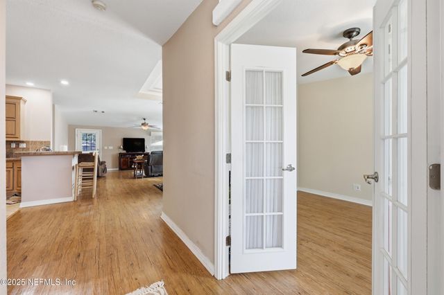 112 WATERSIDE Avenue, Satsuma, FL 32189