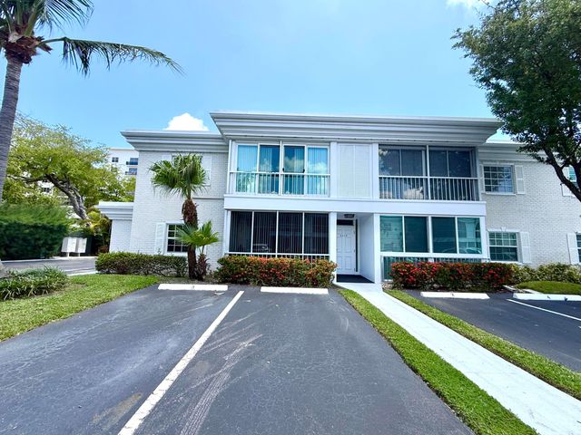 6473 BAY CLUB Drive 1, Fort Lauderdale, FL 33308