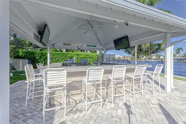 6473 BAY CLUB Drive 1, Fort Lauderdale, FL 33308