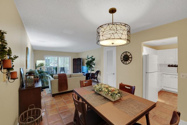 6473 BAY CLUB Drive 1, Fort Lauderdale, FL 33308