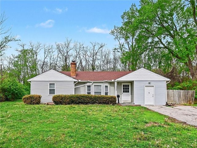 13308 8th Street, Grandview, MO 64030
