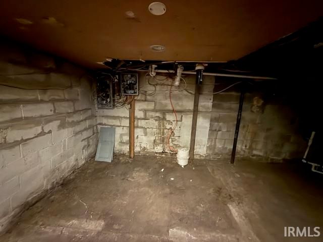 51508 Currant Road, Granger, IN 46530