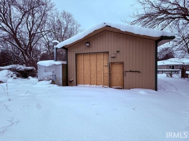 51508 Currant Road, Granger, IN 46530