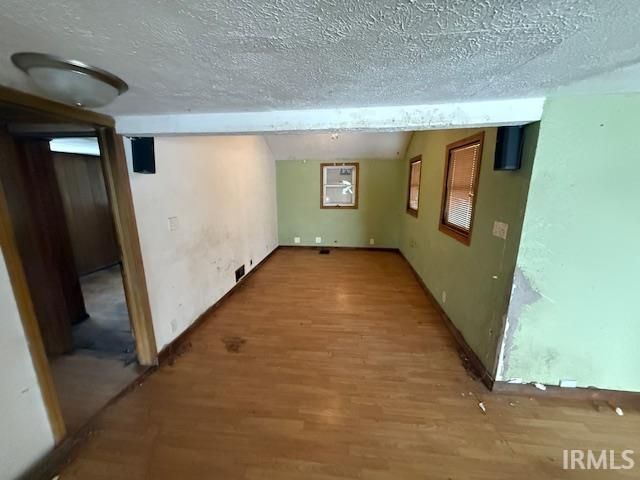 51508 Currant Road, Granger, IN 46530