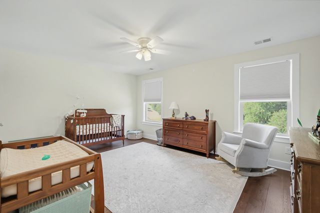2214 Chaucer Park Ln, Thompsons Station, TN 37179