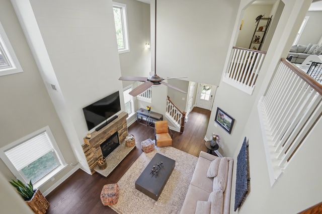 2214 Chaucer Park Ln, Thompsons Station, TN 37179