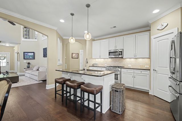 2214 Chaucer Park Ln, Thompsons Station, TN 37179