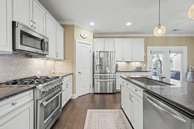 2214 Chaucer Park Ln, Thompsons Station, TN 37179